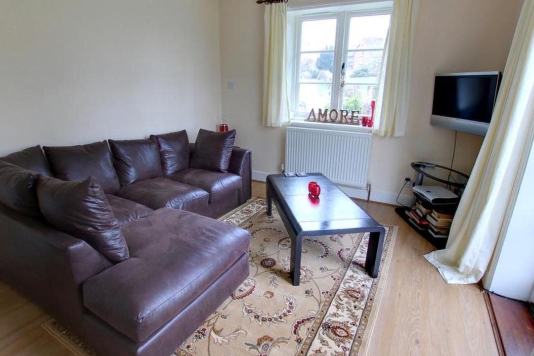 Photo of Livingroom in Ewhurst Green