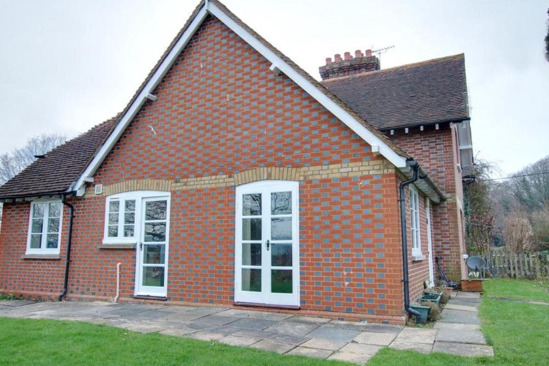 Photo of Buildings in Ewhurst Green