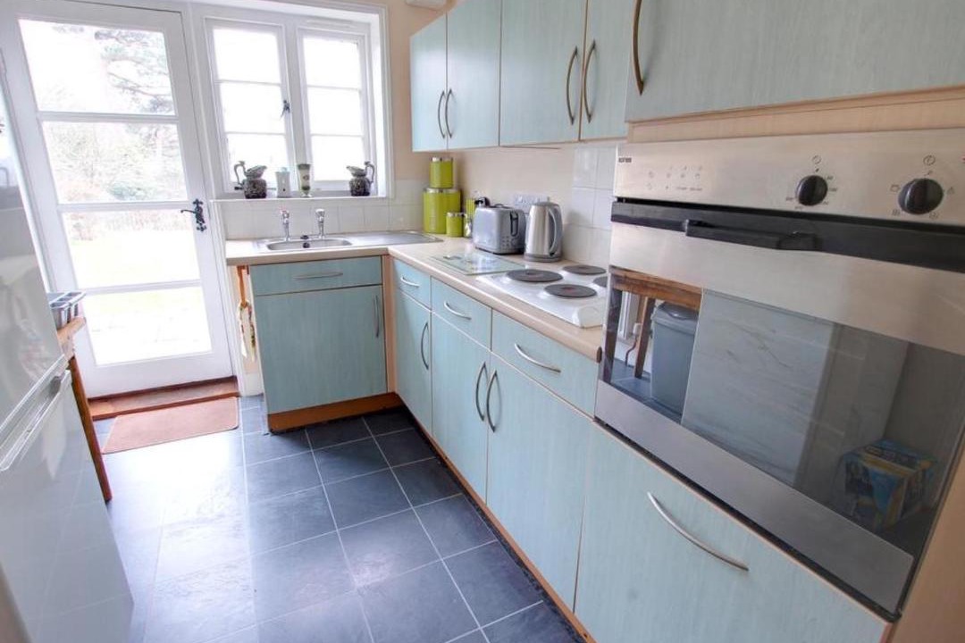 Photo of Kitchen in Ewhurst Green