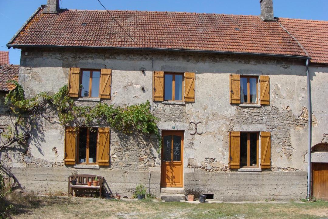 Photo of Others in Arrenes