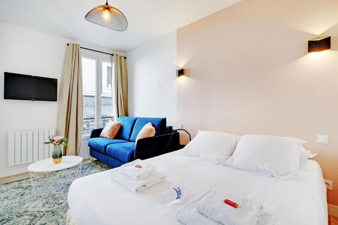 Photo of Bedroom in Quinze-Vingts