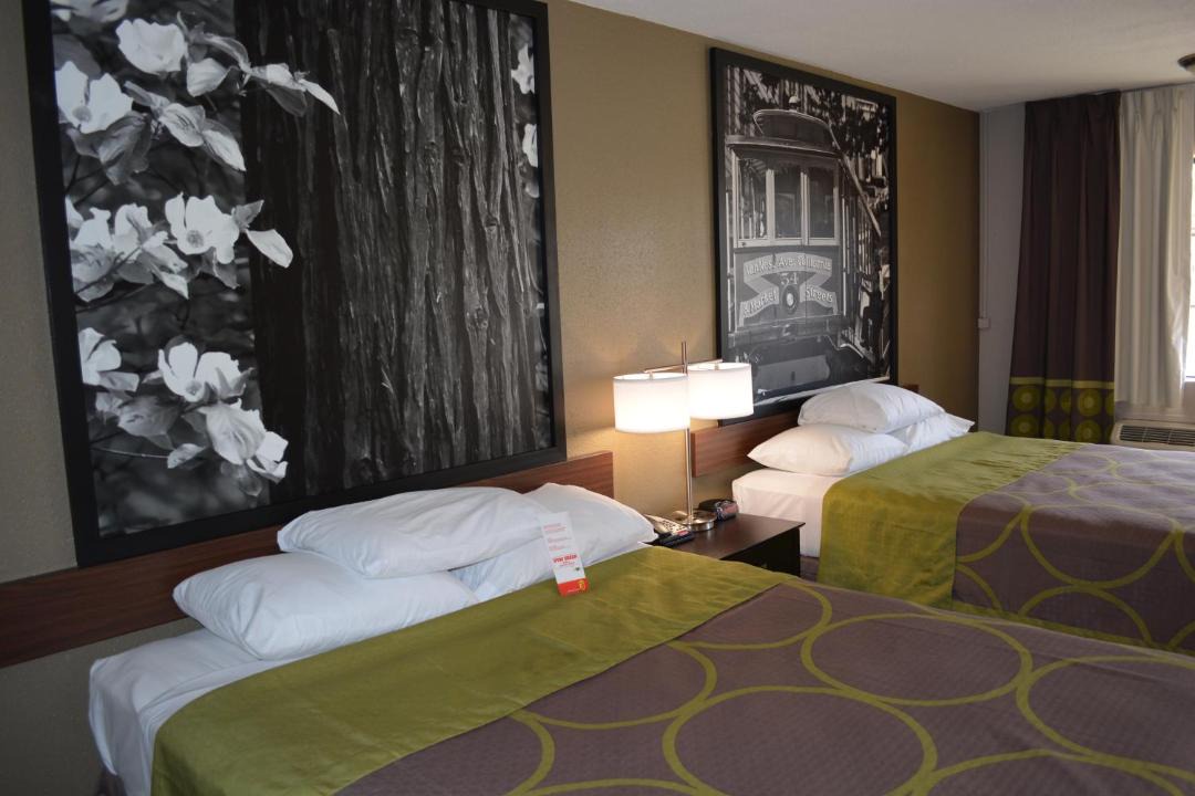 Photo of Bedroom in Salinas