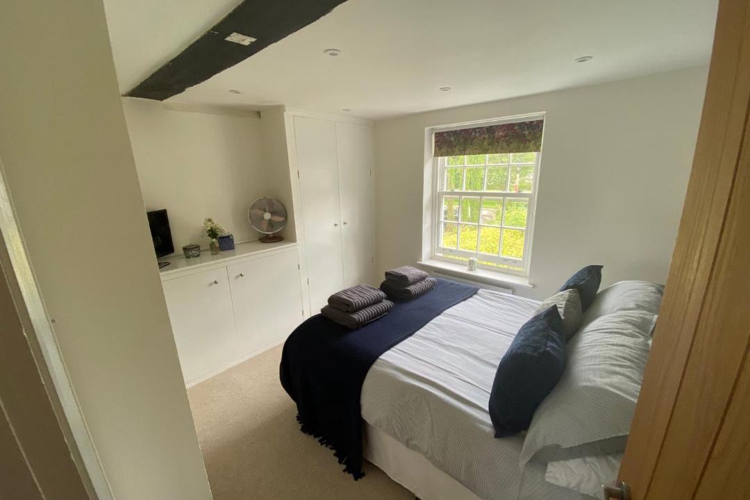 Photo of Bedroom in Ewhurst Green