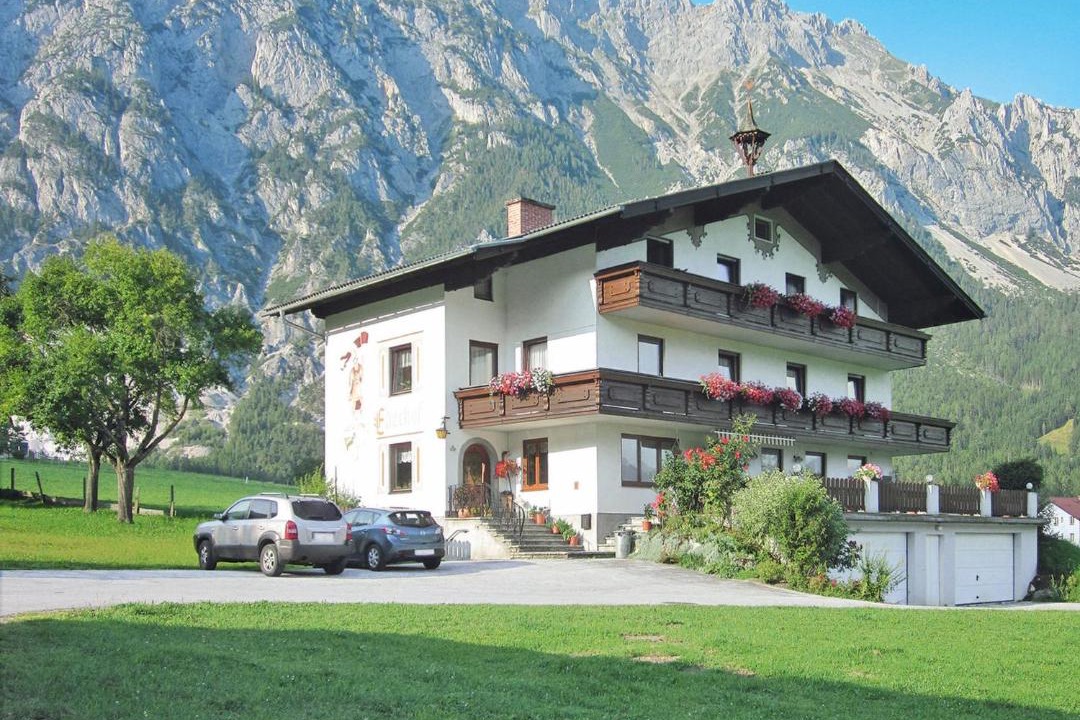 Photo of Buildings in Groebming