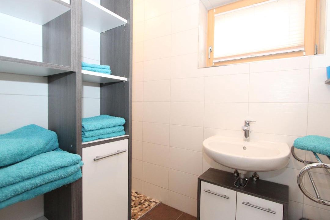 Photo of Bathroom in Kapfing