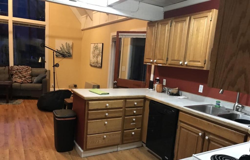 Photo of Kitchen in Alyeska