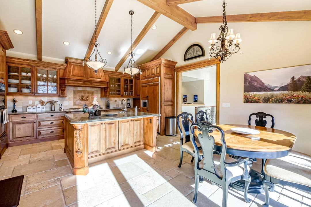 Photo of Kitchen in Round Hill Village