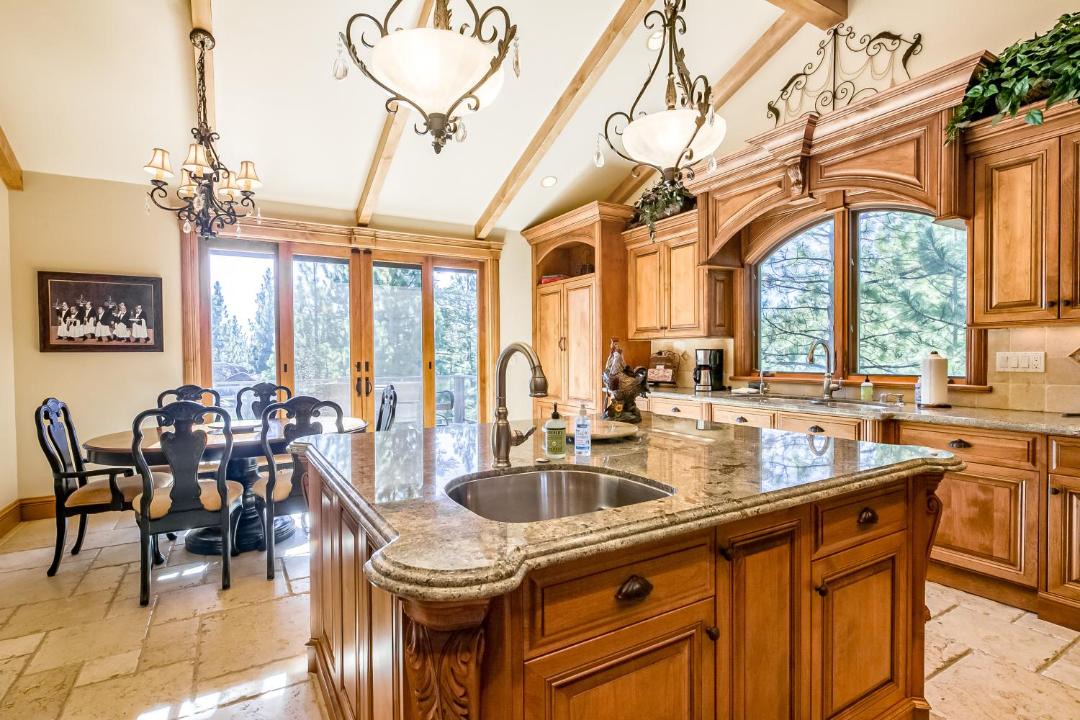 Photo of Kitchen in Round Hill Village