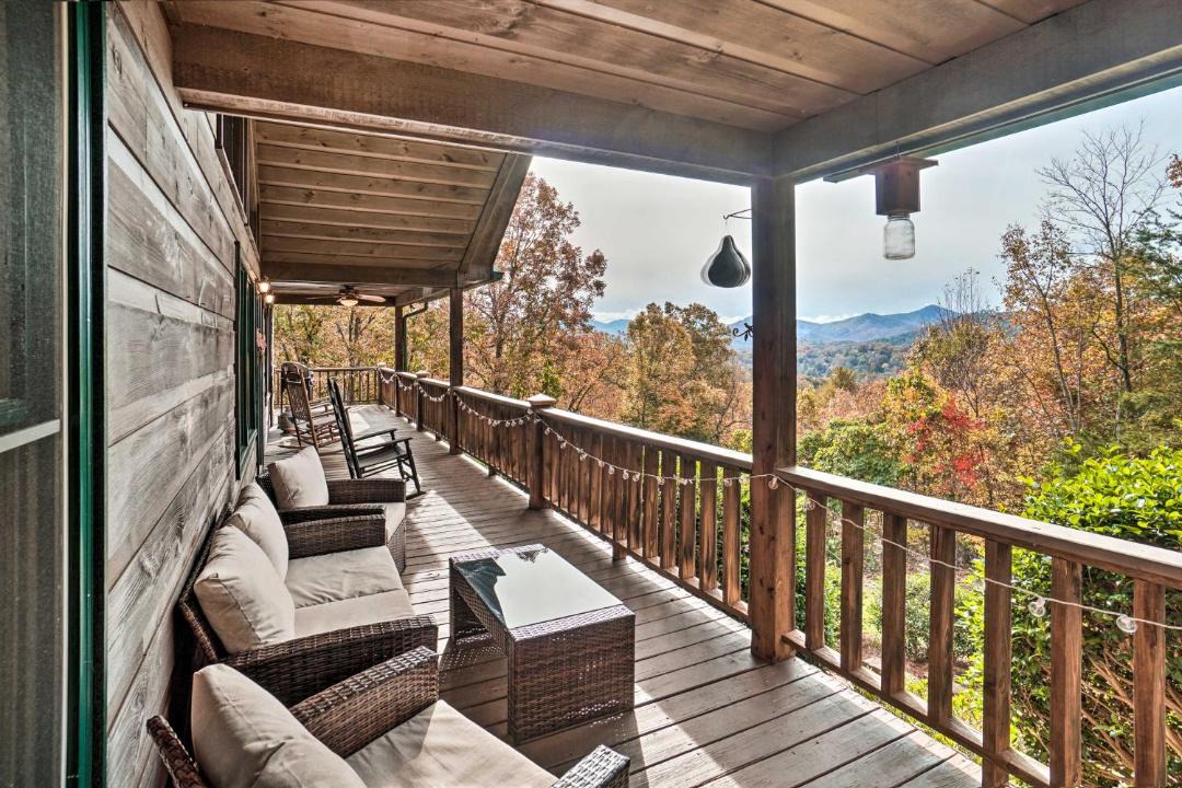 Photo of Others in Hiawassee