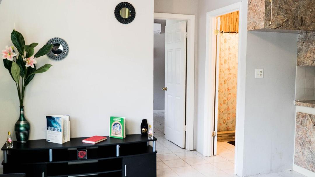 Photo of Livingroom in Nassau