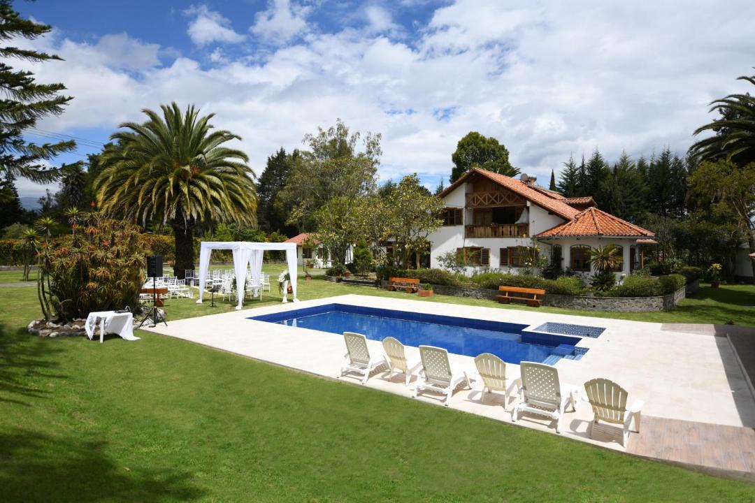 Photo of Outdoor in Tababela