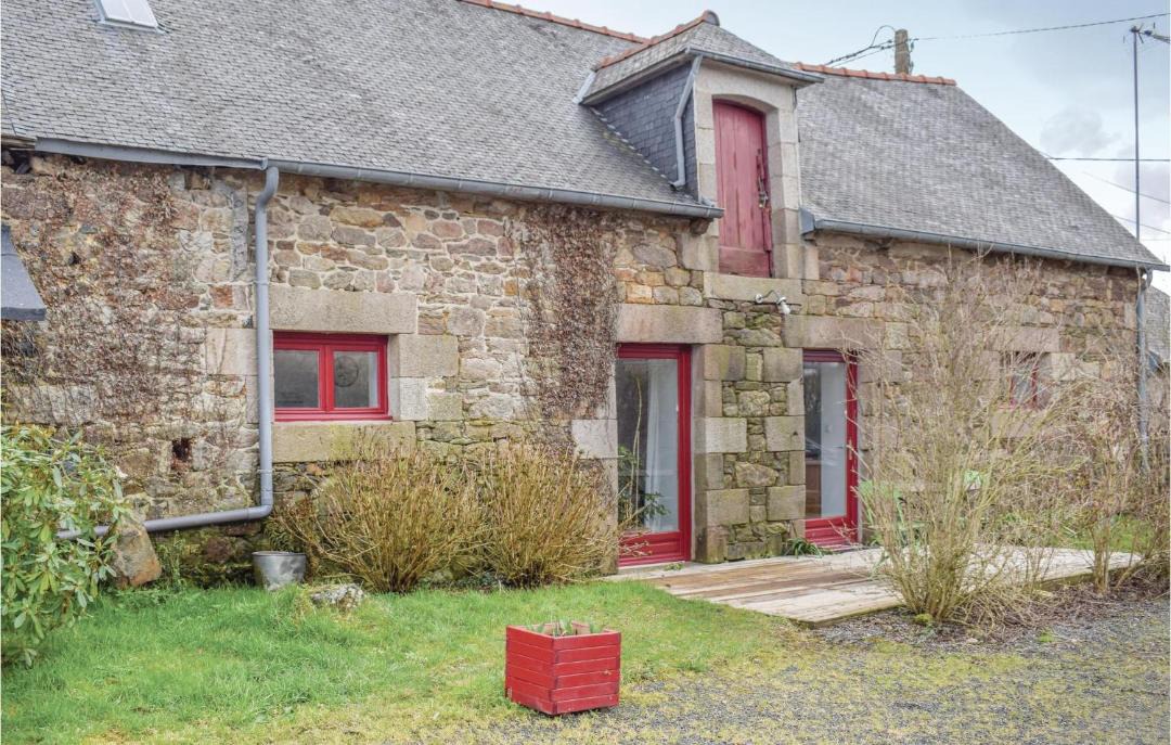 Photo of Buildings in Pommerit-le-Vicomte