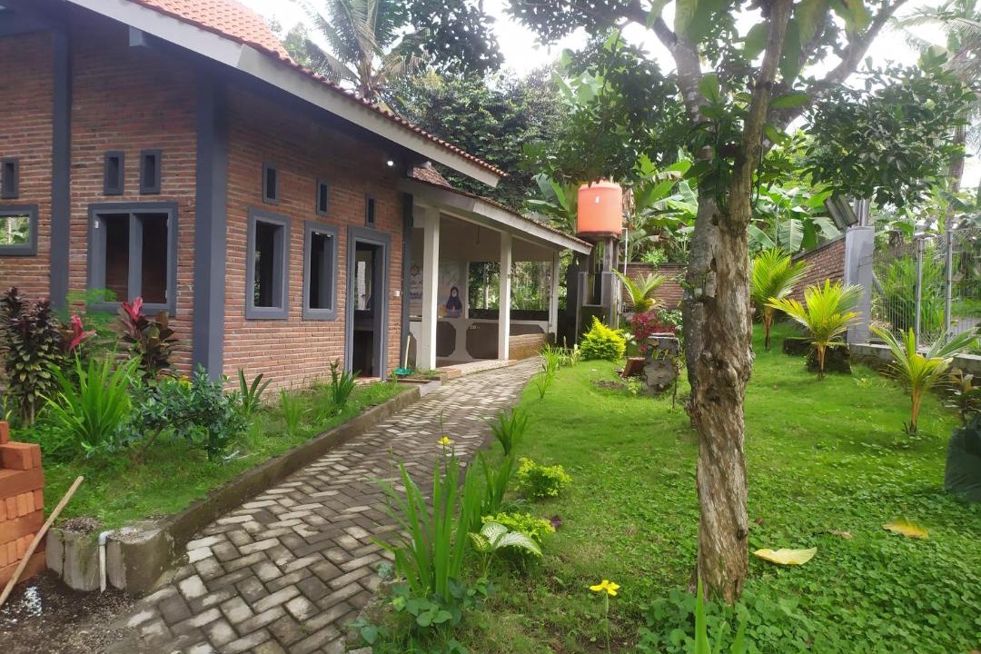 Photo of Buildings in Kalipuro