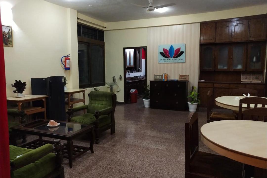 Photo of Livingroom in Bhimtal