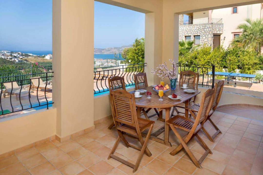 Photo of Patio Balcony in Kato Stalos