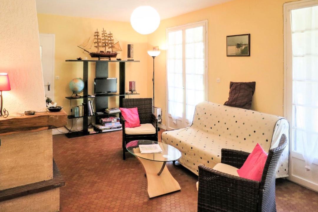 Photo of Livingroom in Saint-Laurent-de-Medoc