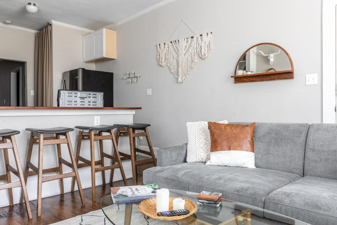 Photo of Livingroom in Old East Dallas