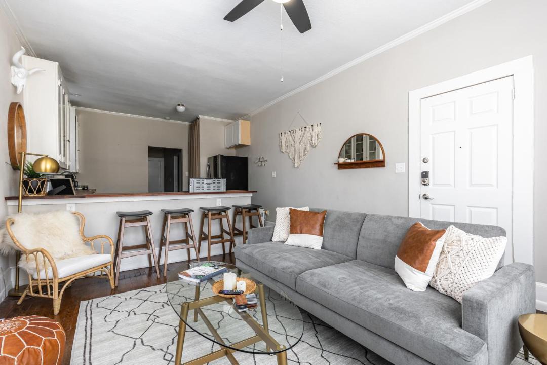 Photo of Livingroom in Old East Dallas