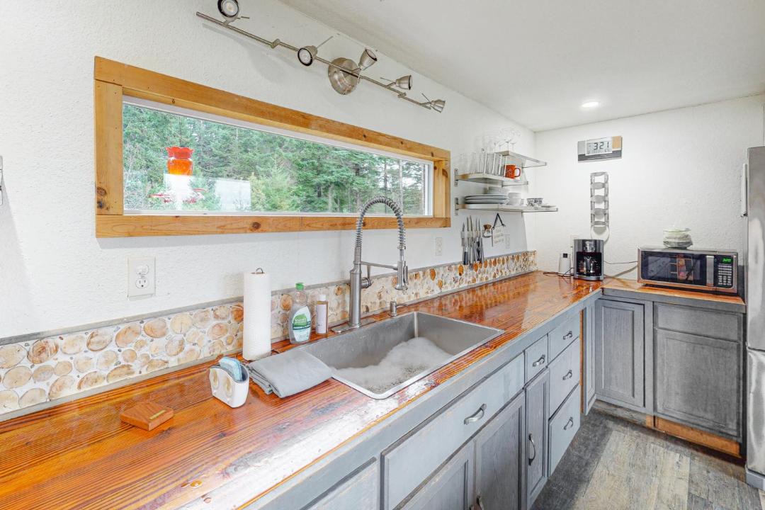 Photo of Kitchen in Port Orford
