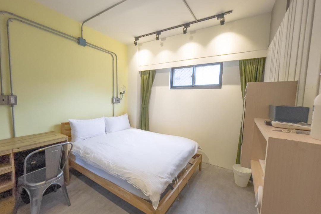 Photo of Bedroom in University District