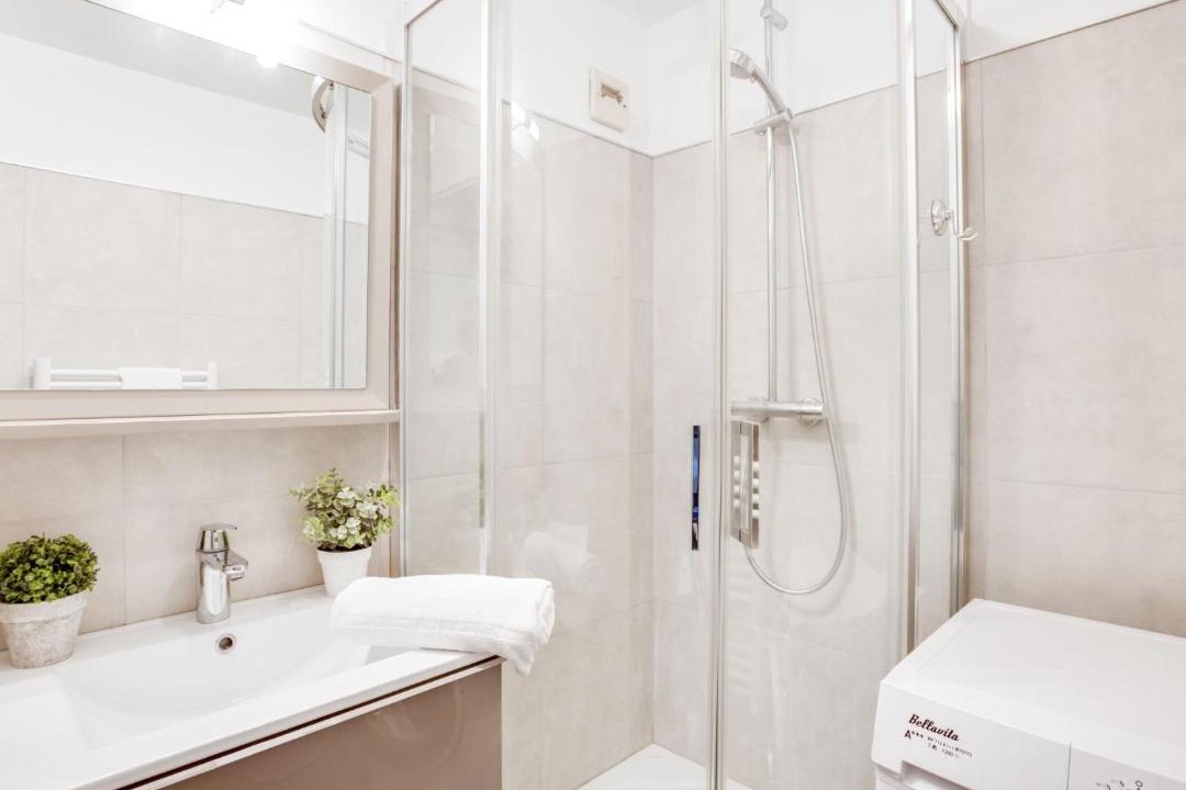 Photo of Bathroom in Carnac