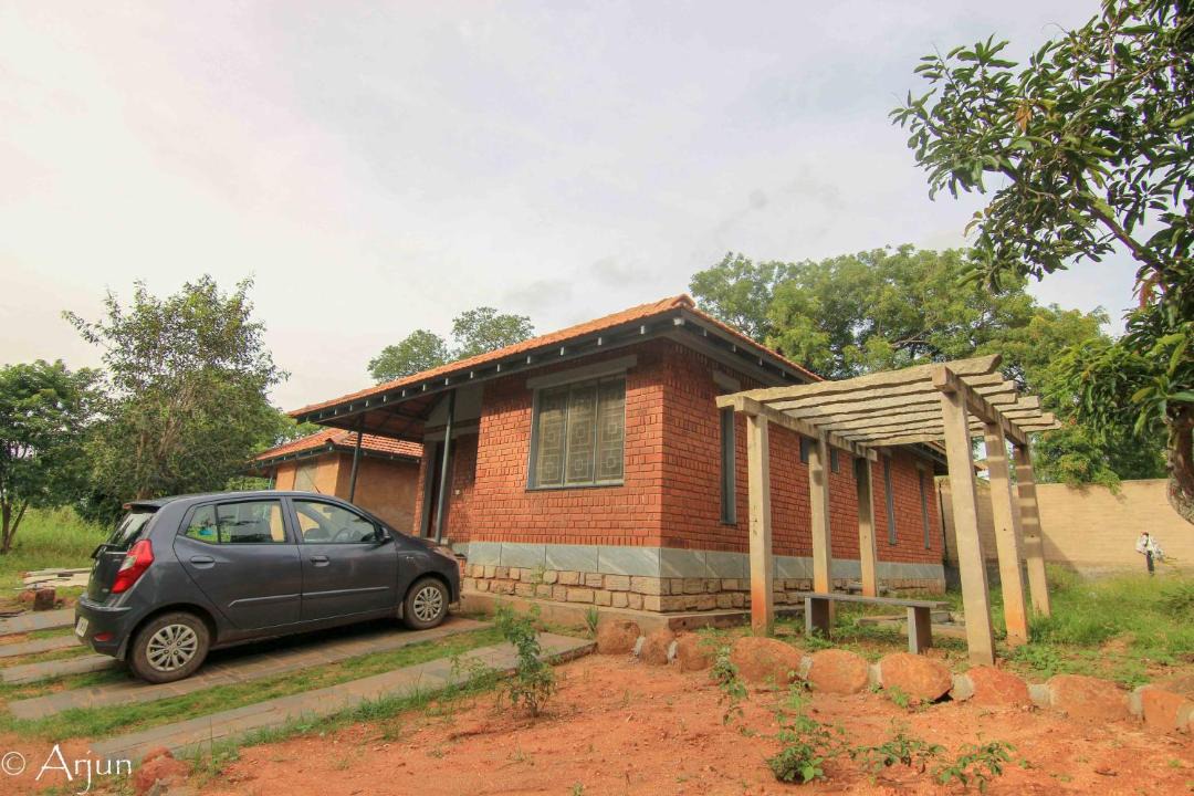 Photo of Buildings in Hosur