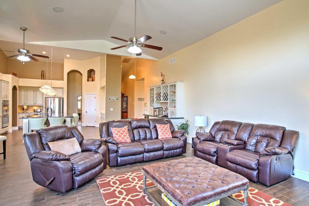Photo of Livingroom in North Scottsdale