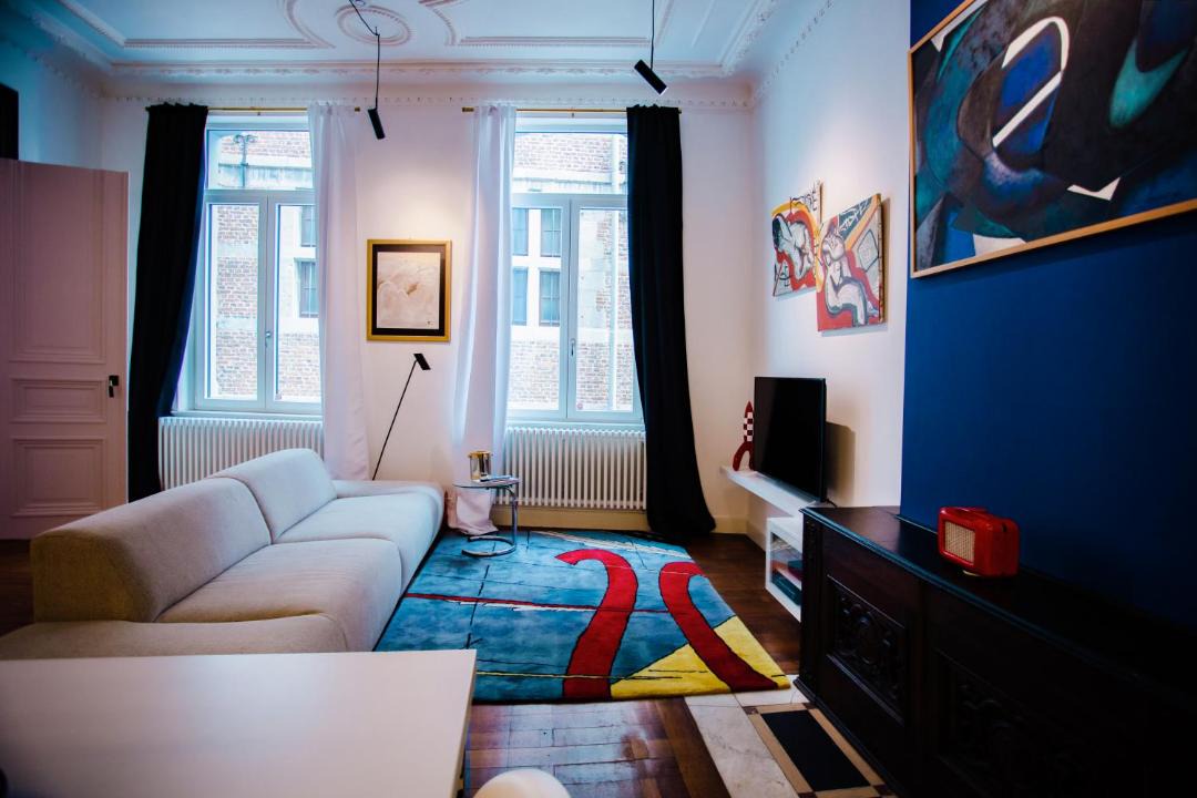 Photo of Livingroom in Feronstree et Hors-Chateau
