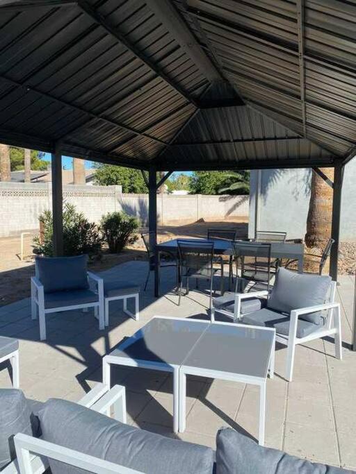 Photo of Patio Balcony in Paradise Valley Village