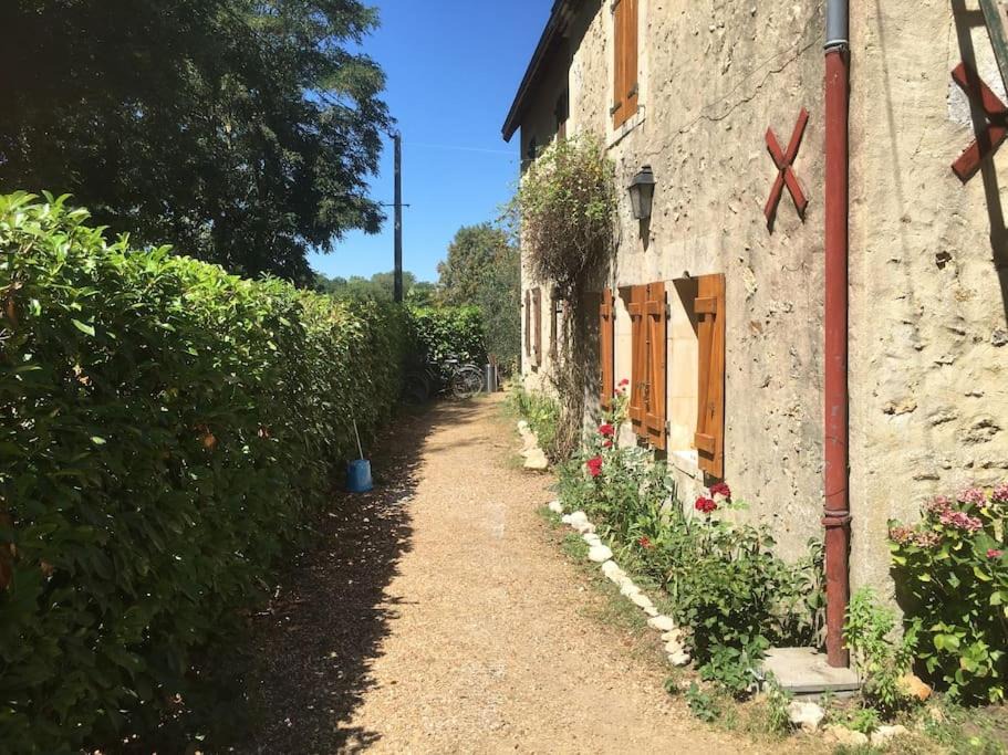 Photo of Buildings in Brunelles