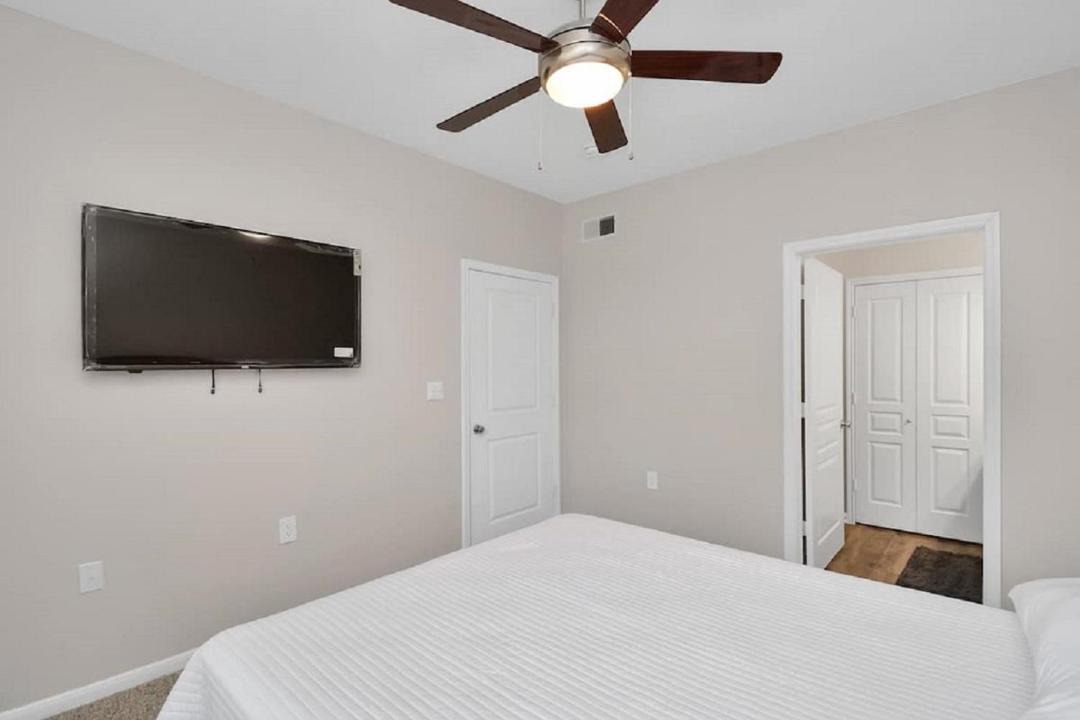 Photo of Bedroom in South Central Houston