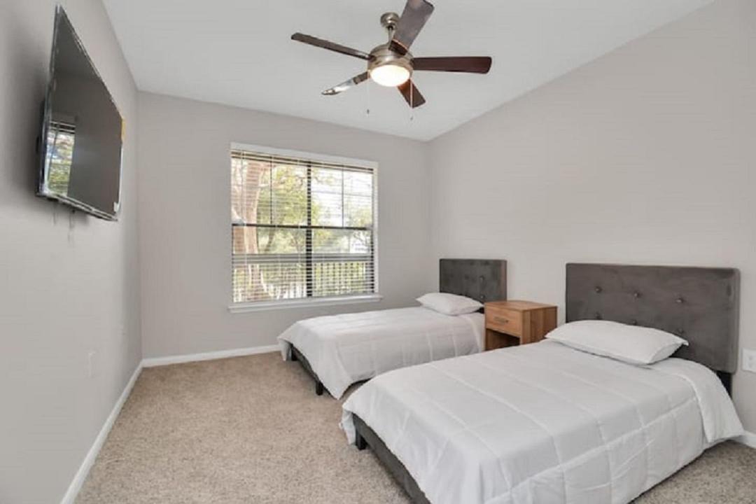 Photo of Bedroom in South Central Houston