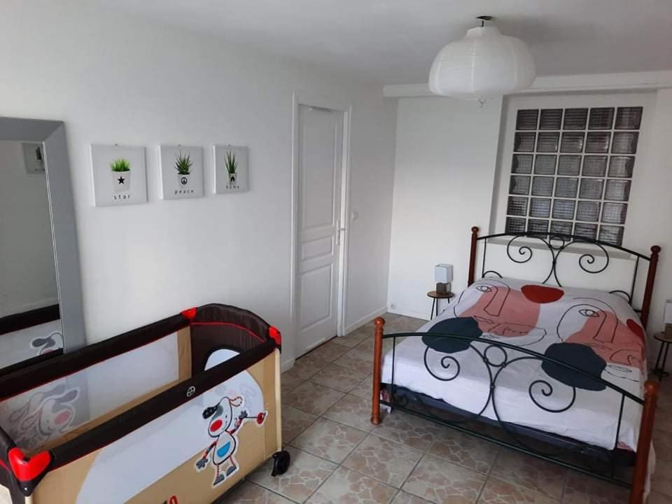Photo of Bedroom in Contres