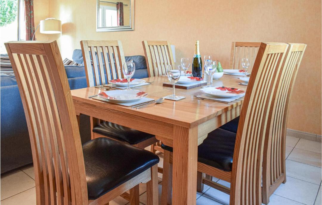 Photo of Livingroom in Port-en-Bessin-Huppain