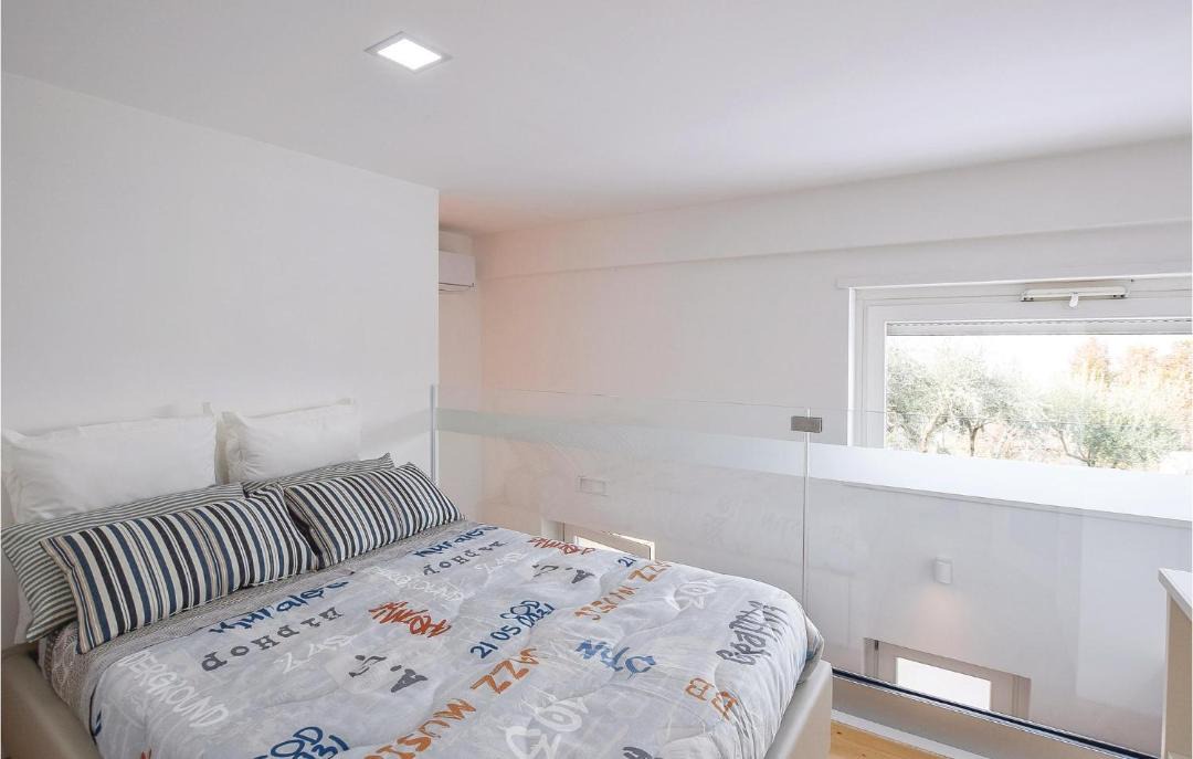 Photo of Bedroom in Laureana Cilento
