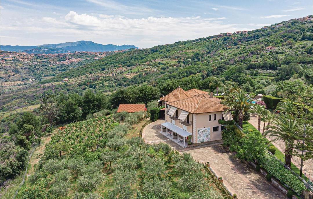 Photo of Others in Laureana Cilento