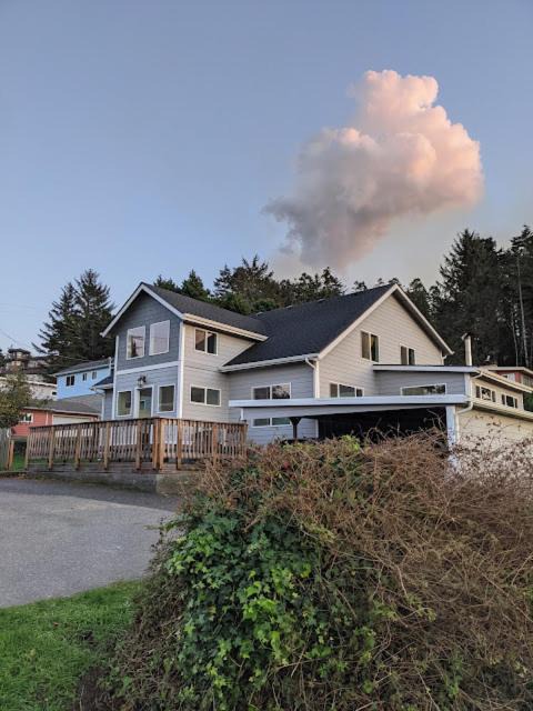 Photo of Buildings in Gold Beach