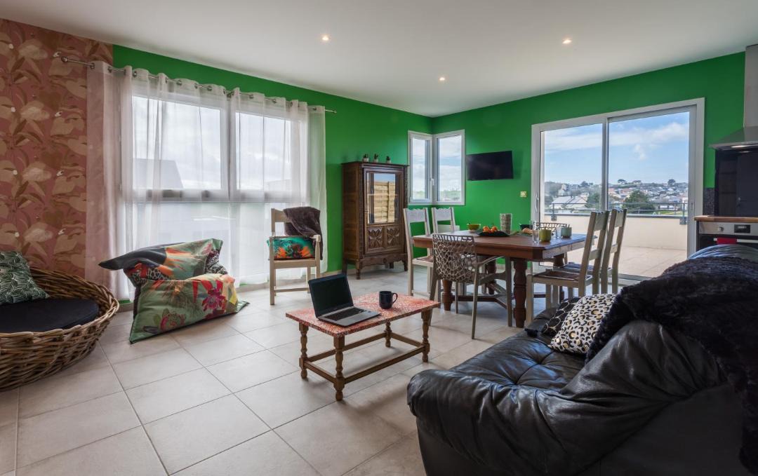Photo of Livingroom in Saint-Come-de-Fresne