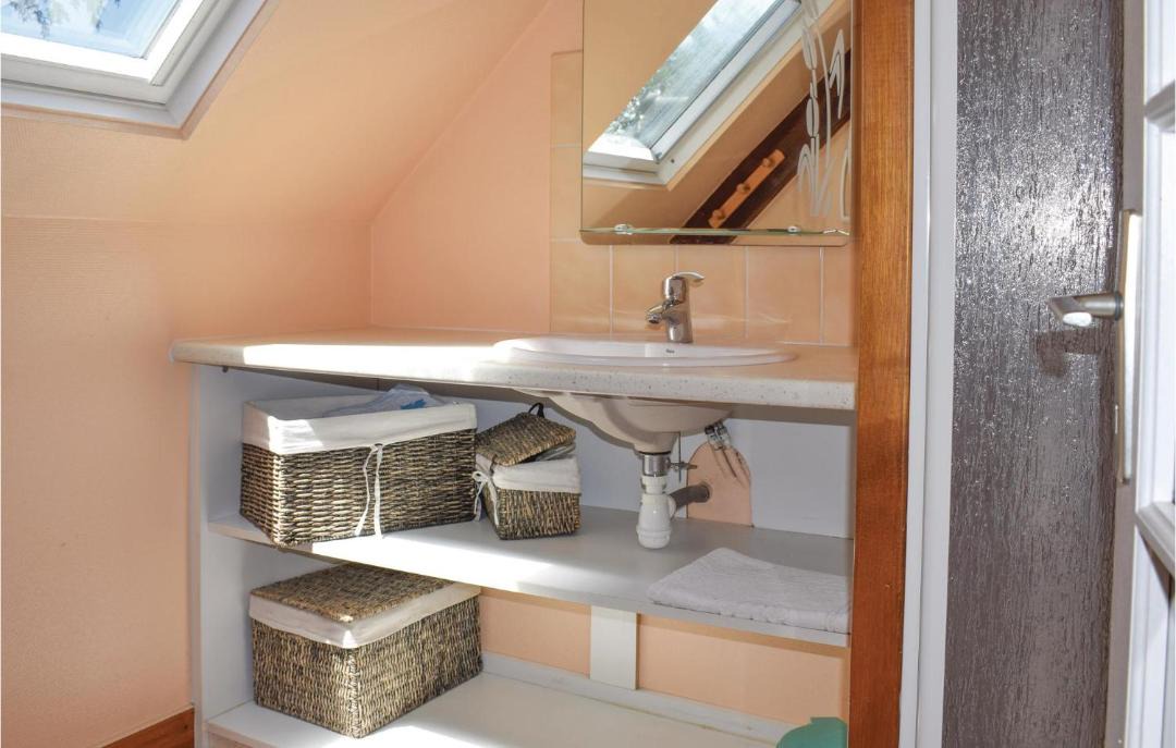 Photo of Bathroom in Plehedel