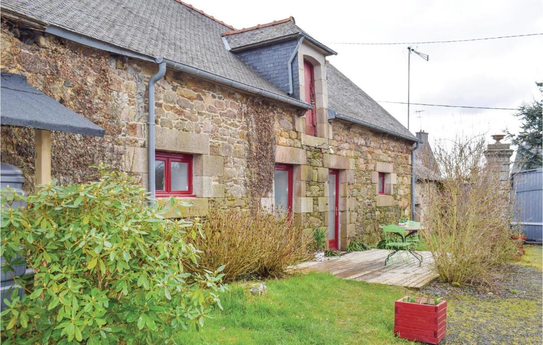 Photo of Buildings in Pommerit-le-Vicomte