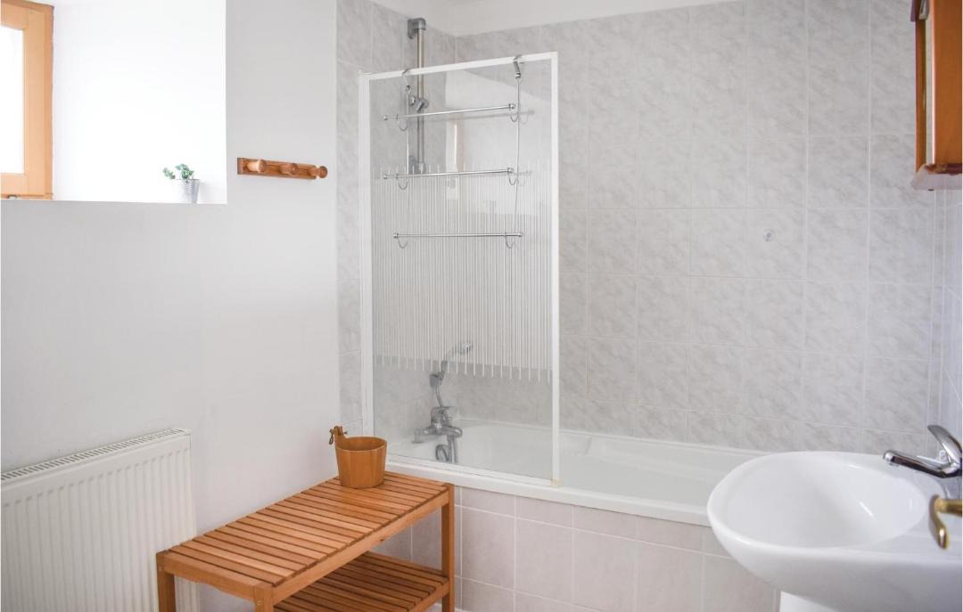 Photo of Bathroom in Pommerit-le-Vicomte