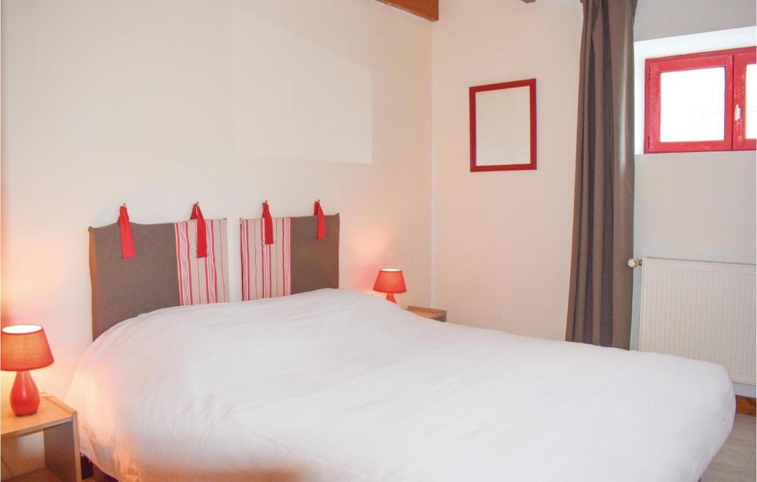 Photo of Bedroom in Pommerit-le-Vicomte