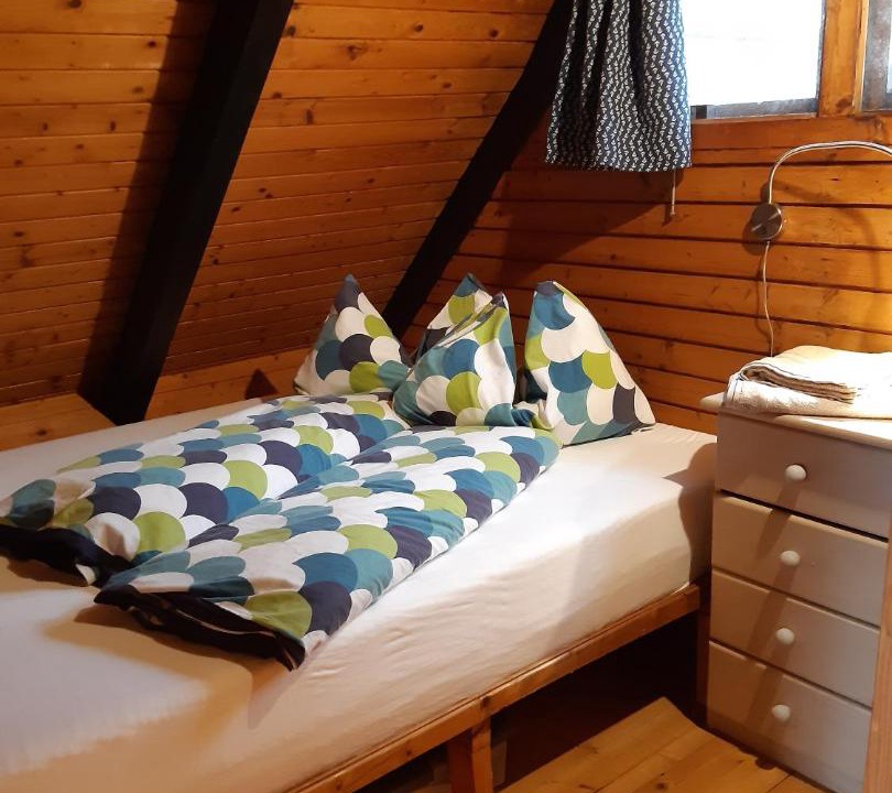 Photo of Bedroom in Rust