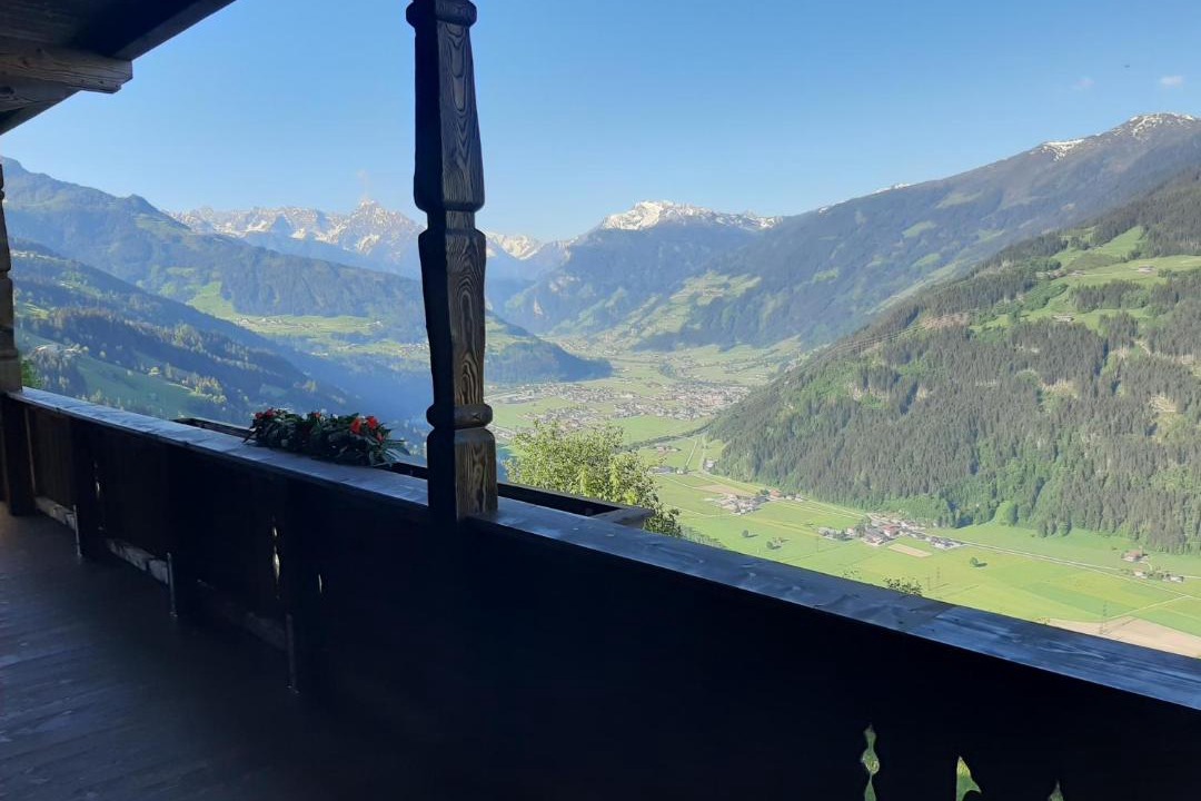 Photo of Others in Distelberg