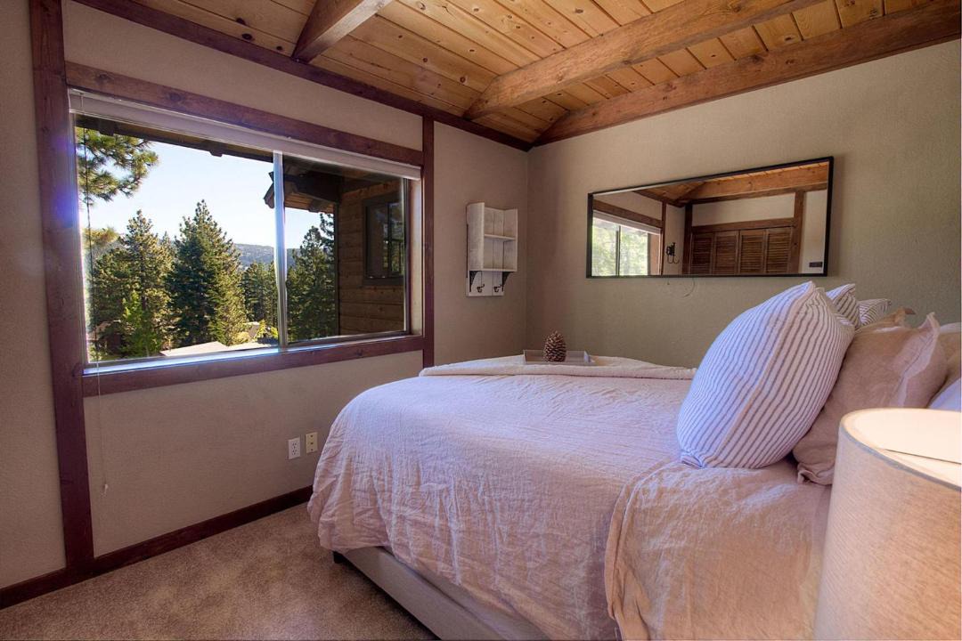 Photo of Bedroom in Incline Village