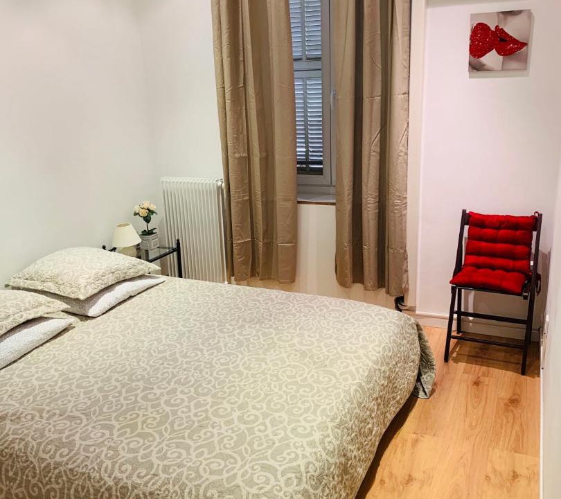Photo of Bedroom in Gambetta