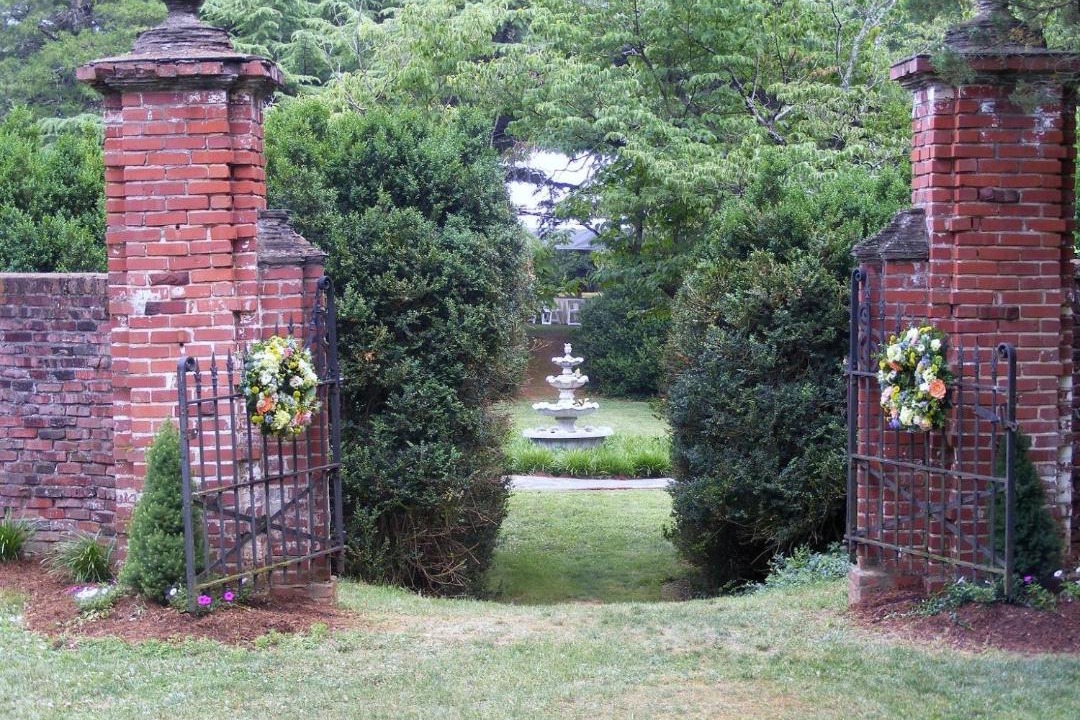 Photo of Others in Appomattox