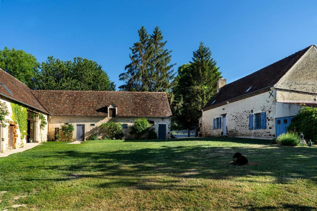Photo of Others in La Perriere