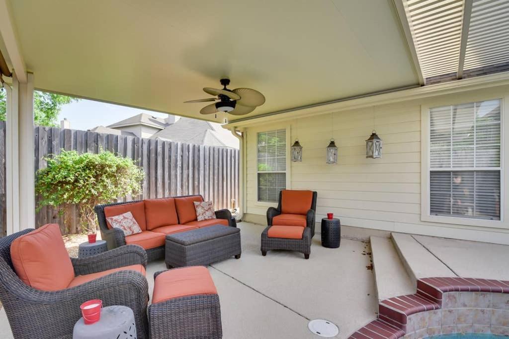 Photo of Patio Balcony in South Arlington