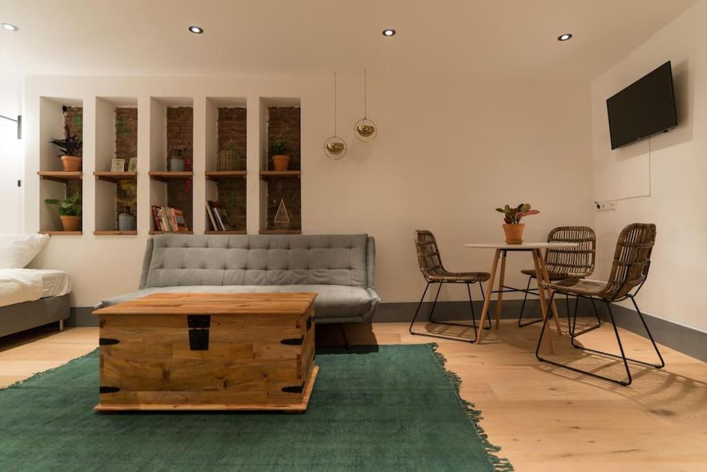 Photo of Livingroom in Old Town
